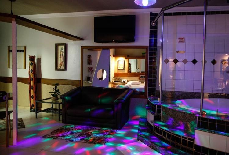 Bali Motel (Adults Only) Fortaleza Dış mekan fotoğraf